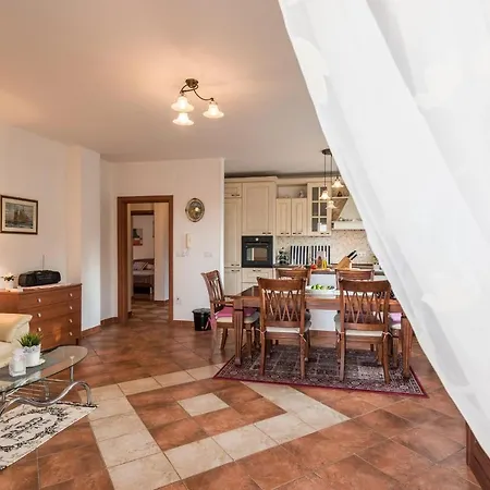 Apartment Family Friendly With A Swimming Pool Sutomiscica, Ugljan - 13872