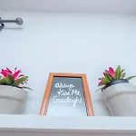 Family-friendly With Swimming Pool Sutomiscica, Ugljan - 13872 Appartement Preko