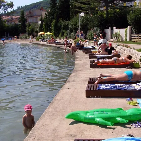 Family Friendly With A Swimming Pool Sutomiscica, Ugljan - 13872 *