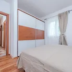 Family-friendly With Swimming Pool Sutomiscica, Ugljan - 13872 *