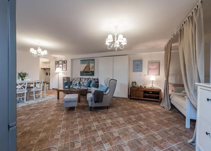 Apartman Family-friendly With Swimming Pool Sutomiscica, Ugljan - 13872