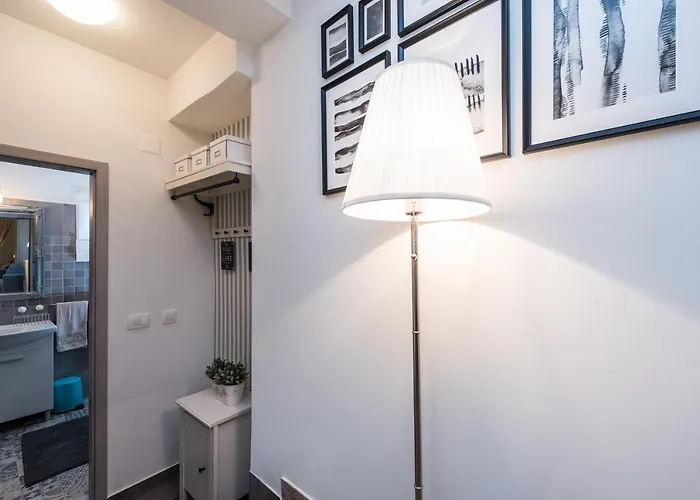 Apartman Family-friendly With Swimming Pool Sutomiscica, Ugljan - 13872 Preko